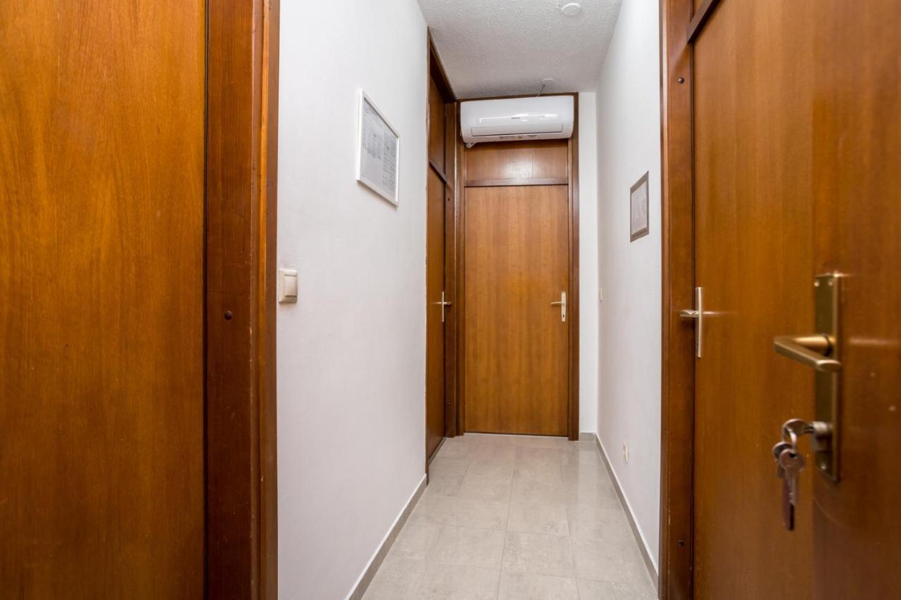 Apartment Jakovac By El-Pi Tours Нивице Экстерьер фото