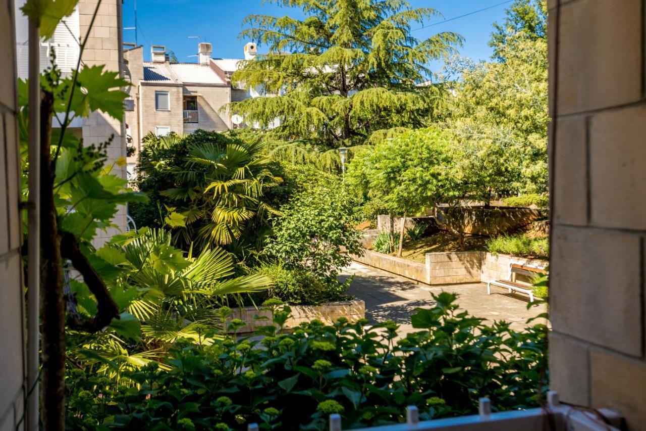 Apartment Jakovac By El-Pi Tours Нивице Экстерьер фото